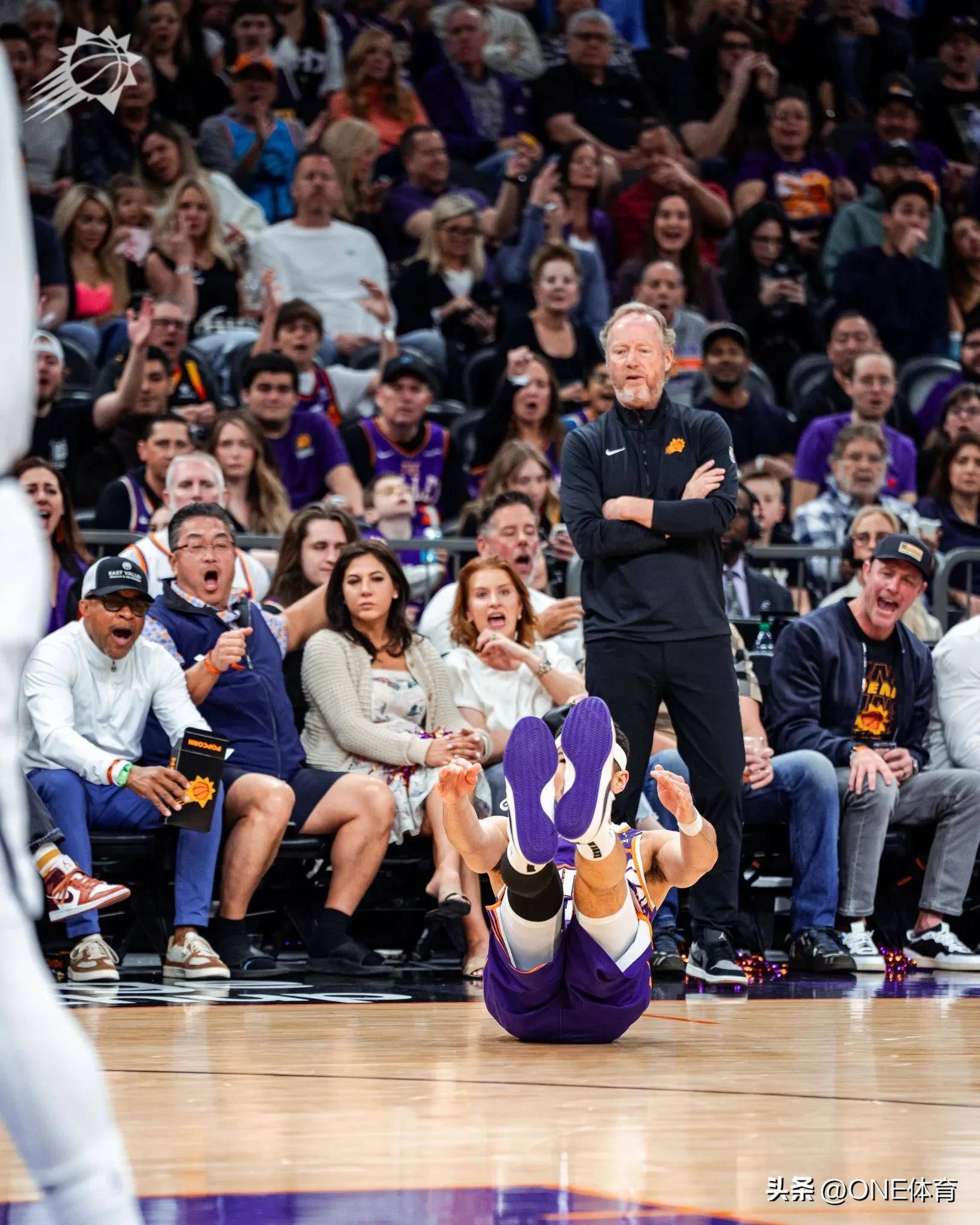 关于杜兰特焦点对战,Scout与70激战MAD分钟,持续失利胜负难料!比赛高潮迭起的信息 关于杜兰特焦点对战,Scout与70激战MAD分钟,持续失利胜负难料!比赛高潮迭起的信息